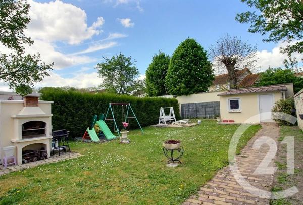 Maison à vendre  6 pièces - 150 m 2   CHATEAU THIERRY  - 02