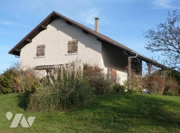 ESCLUSIVITE - VIRY- Maison de 1982 de type 5 d'environ 160m² sur 1574m²