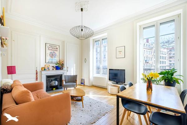 Appartement à vendre |  Lyon 07 |  2 pièces | 57 m²