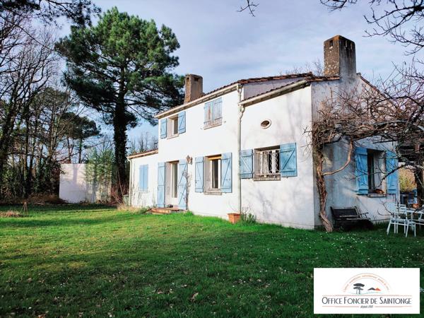 Villa 130 m² sur magnifique terrain au calme 