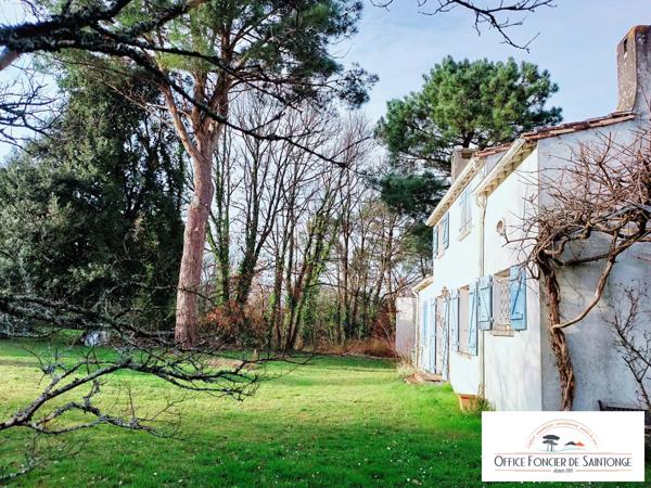 Villa 130 m² sur magnifique terrain au calme 