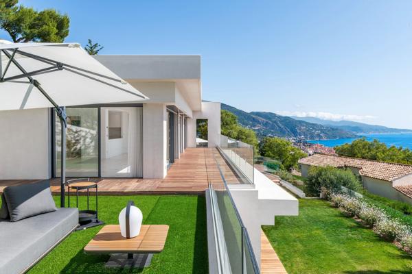 Vente Maison contemporaine Roquebrune-Cap-Martin 6 Pièces 239.25 m²