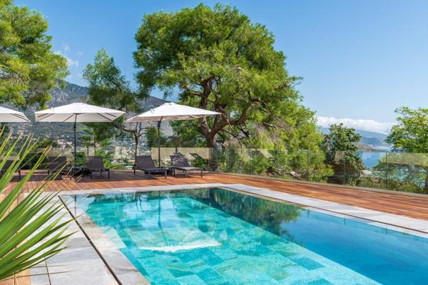 Vente Maison contemporaine Roquebrune-Cap-Martin 6 Pièces 239.25 m²