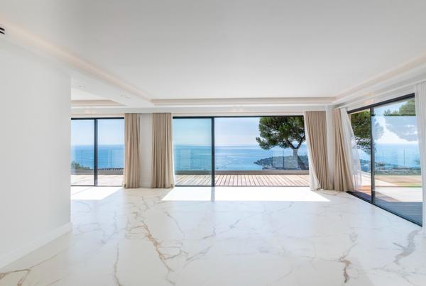 Vente Maison contemporaine Roquebrune-Cap-Martin 6 Pièces 239.25 m²