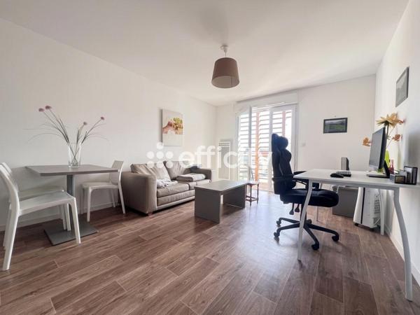 Appartement
         1 pièce
        - 44 m² 134 000 € *