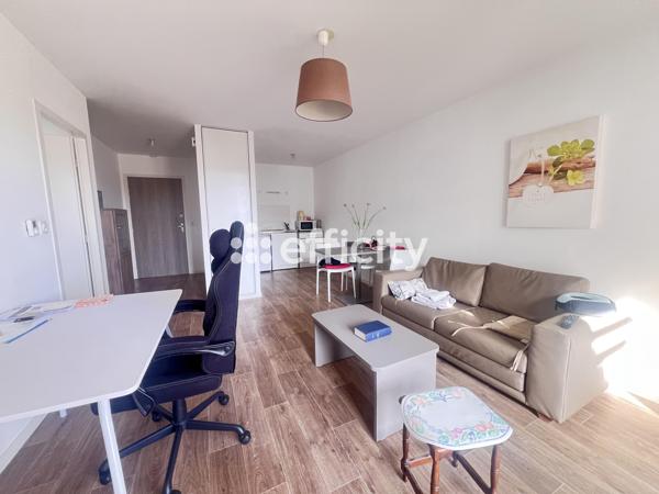 Appartement
         1 pièce
        - 44 m² 134 000 € *