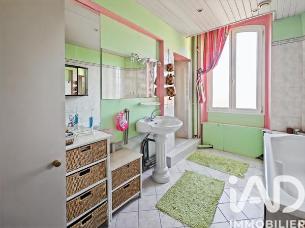 Maison à vendre 11 pièces 202,69 m² Coubert