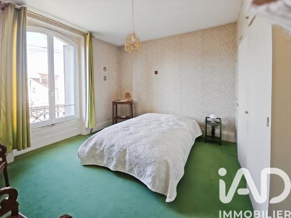 Maison à vendre 11 pièces 202,69 m² Coubert