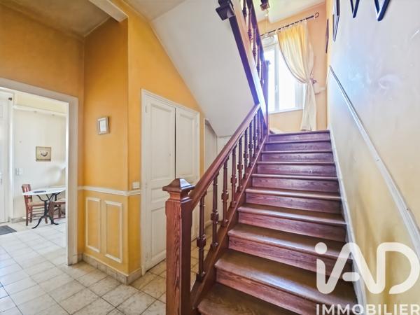 Maison à vendre 11 pièces 202,69 m² Coubert