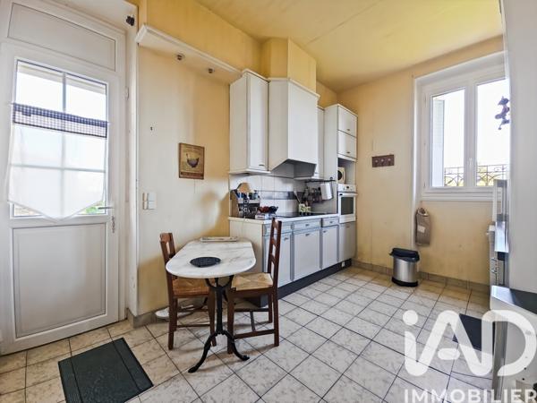 Maison à vendre 11 pièces 202,69 m² Coubert