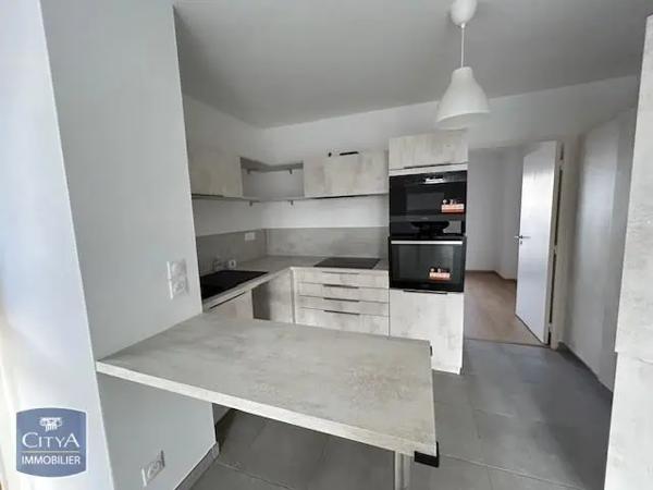 Appartement à louer 4 pièces 79.05m²