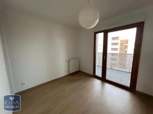Appartement à louer 4 pièces 79.05m²