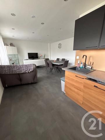Appartement F3 à vendre  3 pièces - 57,14 m 2   ST QUENTIN  - 02