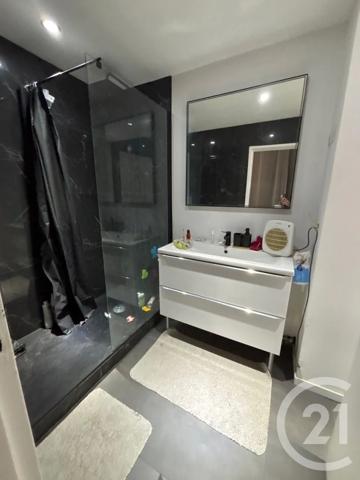 Appartement F3 à vendre  3 pièces - 57,14 m 2   ST QUENTIN  - 02