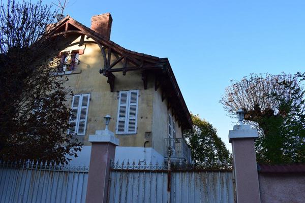Maison de caractère avec vie plain pied