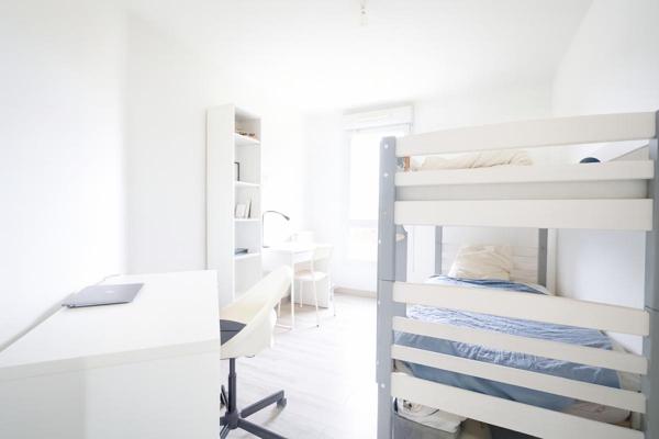 Appartement Ecquevilly 4 pièce(s) 75 m2