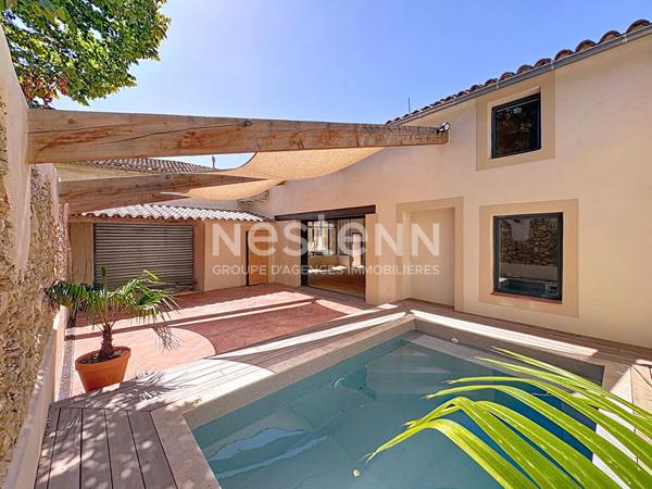 Maison d'architecte atypique 5 pièces de 145.7 m2 avec extérieur & piscine au coeur de Marcorignan à proximité de Narbonne 11120