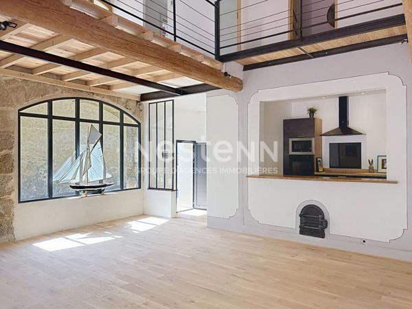 Maison d'architecte atypique 5 pièces de 145.7 m2 avec extérieur & piscine au coeur de Marcorignan à proximité de Narbonne 11120