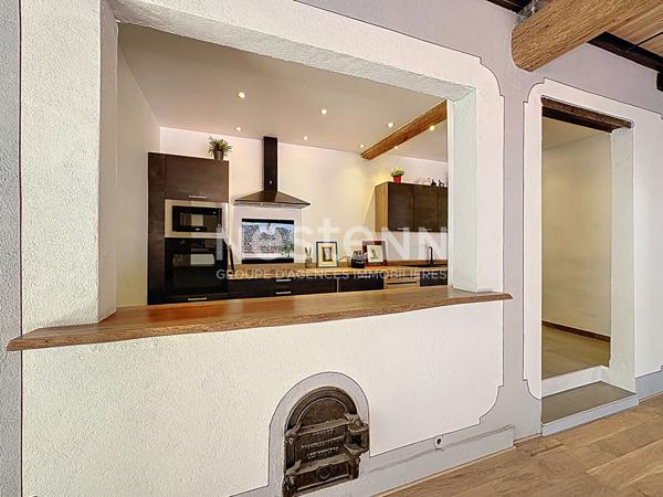 Maison d'architecte atypique 5 pièces de 145.7 m2 avec extérieur & piscine au coeur de Marcorignan à proximité de Narbonne 11120