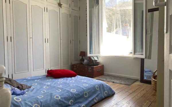 Maison à vendre    3 pièces •  Floirac