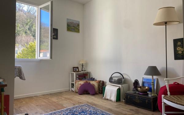 Maison à vendre    3 pièces •  Floirac