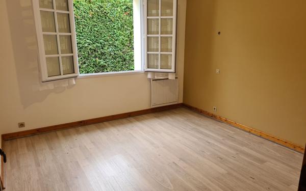 Maison à vendre    5 pièces •  Royan