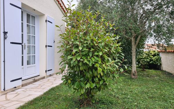 Maison à vendre    5 pièces •  Royan