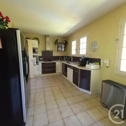 Maison à vendre  6 pièces - 163,28 m2 DOMERAT - 03