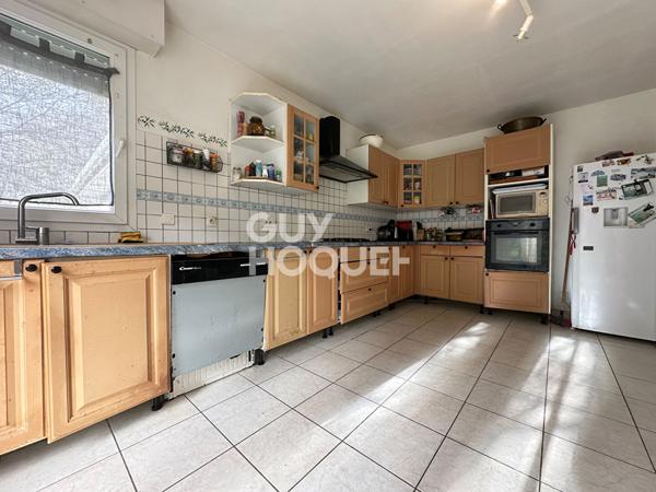 Maison à vendre à Mourenx, 6 pièces, 4 chambres