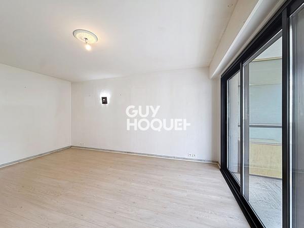 Appartement 3 pièces à louer au coeur de Mandelieu-la-Napoule, avec garage