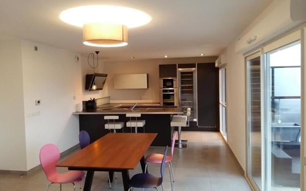 Appartement à louer    3 pièces •  Prévessin-Moëns