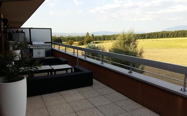 Appartement à louer    3 pièces •  Prévessin-Moëns