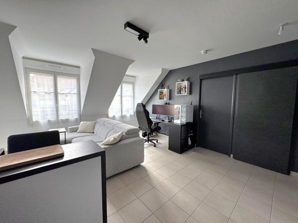 Appartement 39 m2 - F2 - 2 places parkings- 78760 Jouars-Pontchartrain