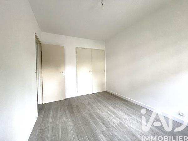 Appartement à vendre 3 pièces 65 m² Saint-Fargeau-Ponthierry