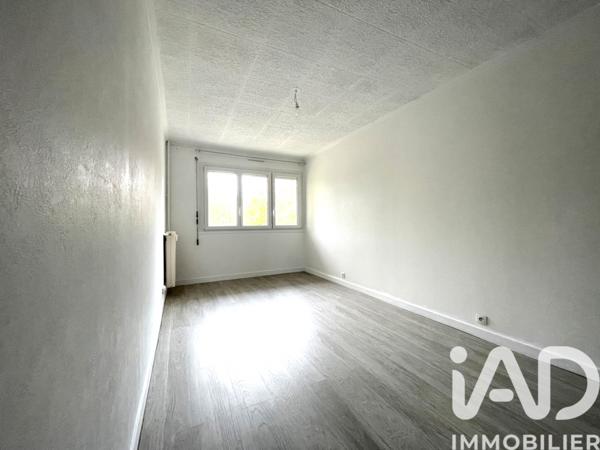 Appartement à vendre 3 pièces 65 m² Saint-Fargeau-Ponthierry