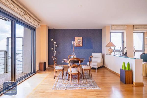 Appartement à vendre 6 pièces 200.06m²