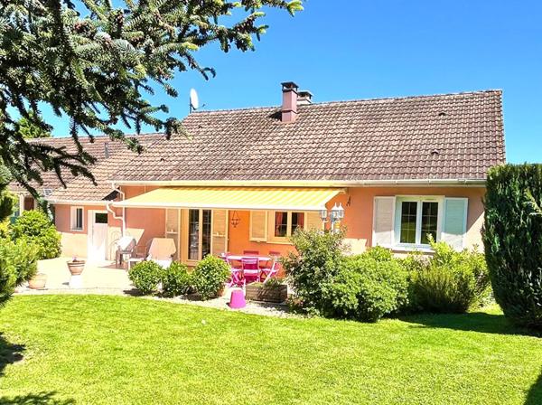 Maison  plain-pied : 4 pièce(s) 90 m2 - Jardin et garage