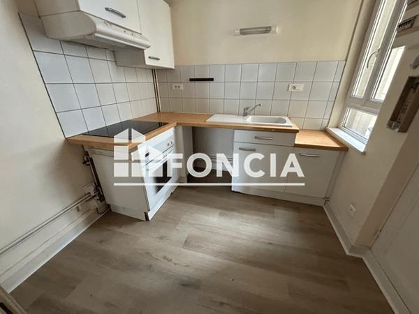 Location Appartement 3 pièces 62.3 m² - 9 RUE ERNEST PEROCHON Niort 79000