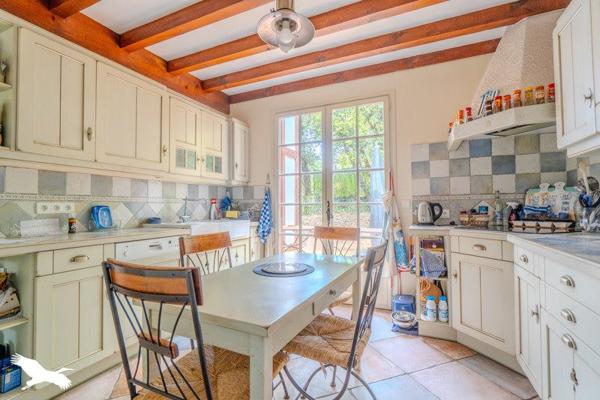 Maison à vendre 519 000 € Soulac-sur-Mer 6 p 134 m² DPE D