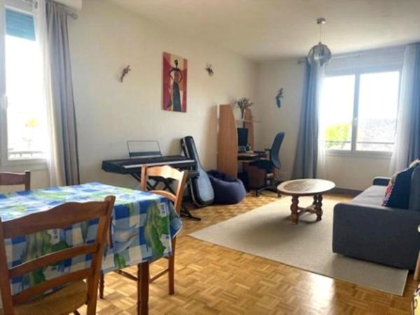 Appartement lumineux Parc paysager d'environ 85 m²