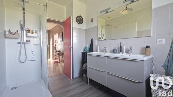 Maison à vendre 5 pièces 103 m² Vernoux-en-Gâtine