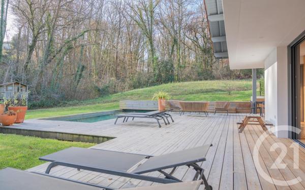 Maison à vendre  8 pièces - 242 m2 BASSUSSARRY - 64