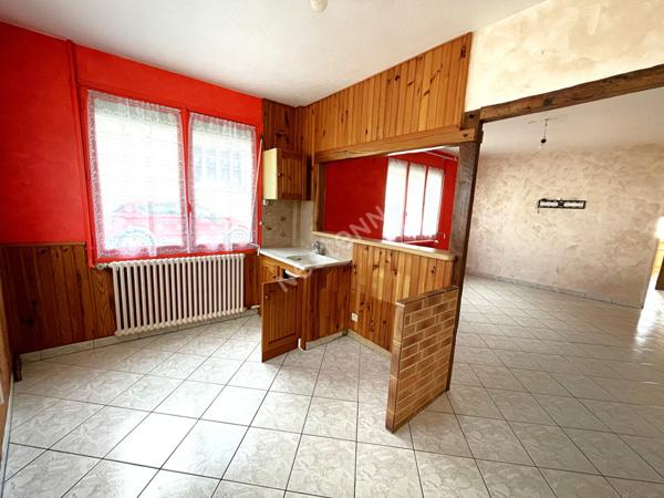 MAISON 3 CHAMBRES AVEC TERRAIN DE 100M² EN PLEIN COEUR DE VALENCAY PROCHE COMMERCES ( INDRE36)