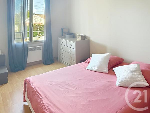 Maison à vendre  5 pièces - 120 m 2   RUELLE SUR TOUVRE  - 16