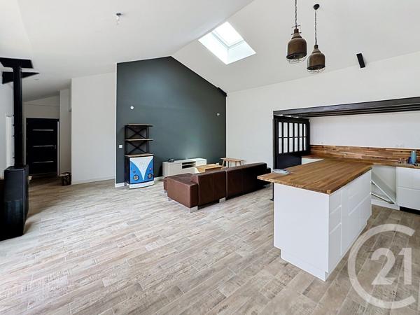Maison à vendre  5 pièces - 120 m 2   RUELLE SUR TOUVRE  - 16