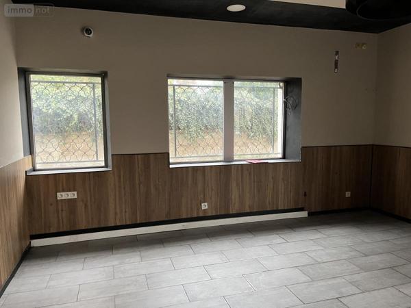 Fonds et/ou murs commerciaux à louer à Dole dans le Jura (39100), ref : 39034-L81