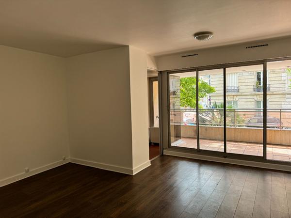 STUDIO / 37m² / PARIS 16EME