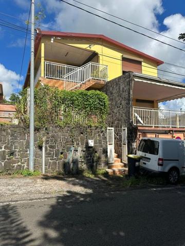 Immeuble à LE LAMENTIN, 97232 - 249m²