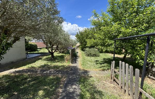 Terrain à Batir de 662 m²