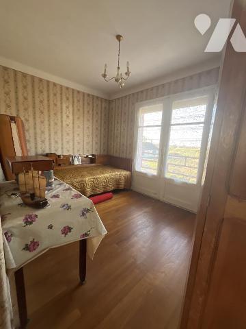 PONT SAINT MARTIN - Maison 97 m² à rénover